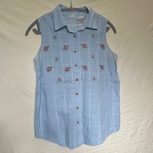 Basic Editions Light Blue Sleeveless Shirt with Floral Accents